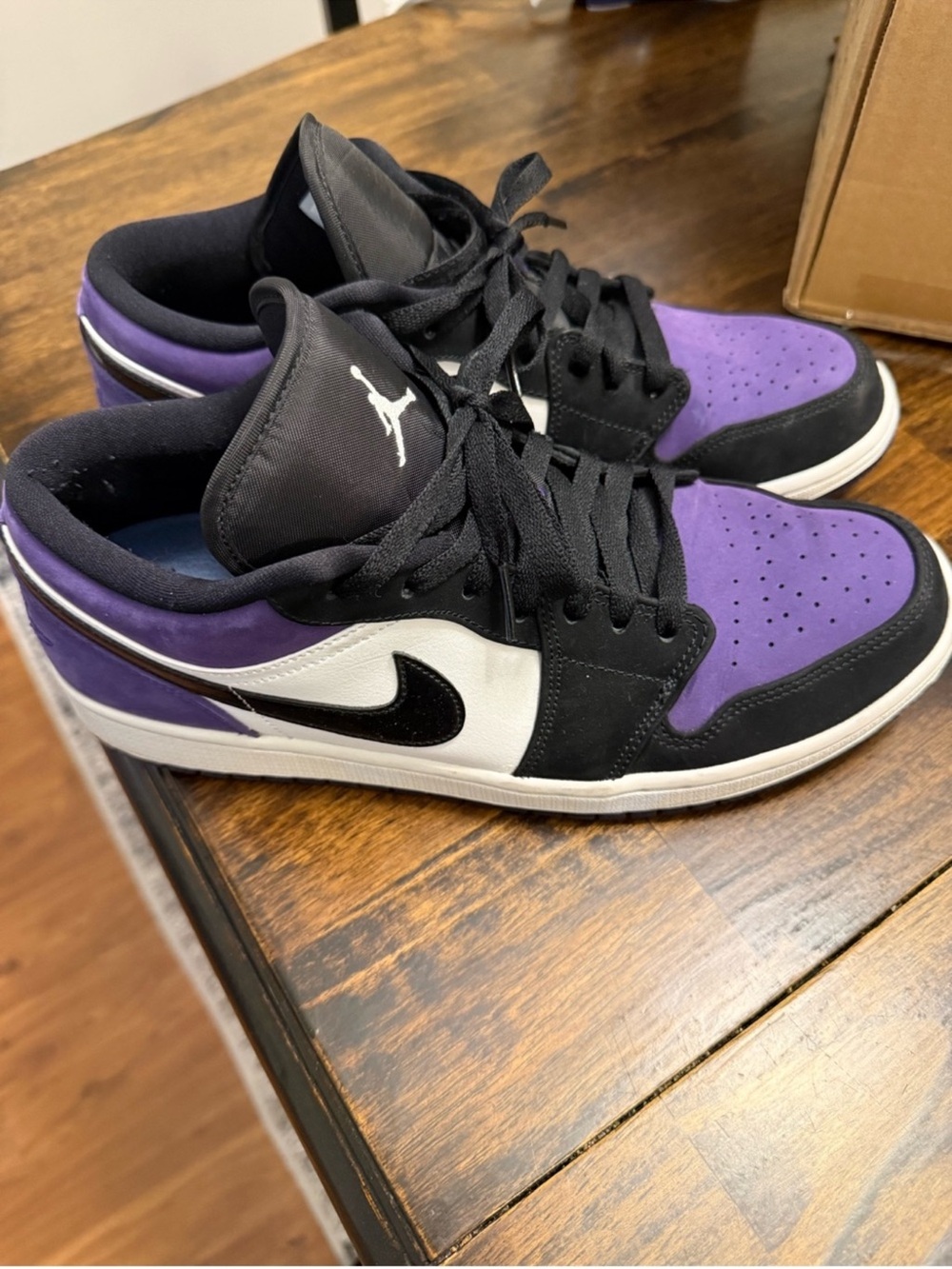 Nike Jordan Low Top Sneakers in Purple, Black & White